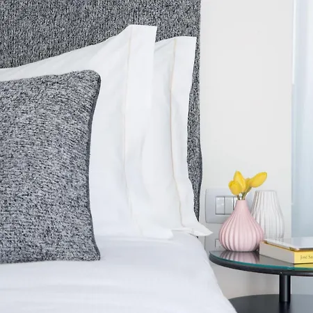 Bmore Duomo - Luxury Near Duomo 米兰