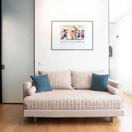 Bmore Duomo - Luxury Near Duomo Aparthotel Mailand