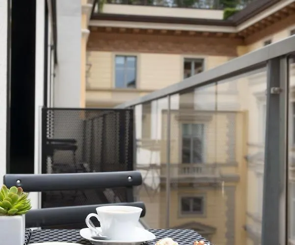 Bmore Duomo - Luxury Near Duomo 4*